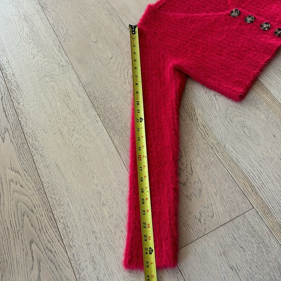 Urban Outfitters  Pink Fuzzy Sweater - Picture 11 of 11